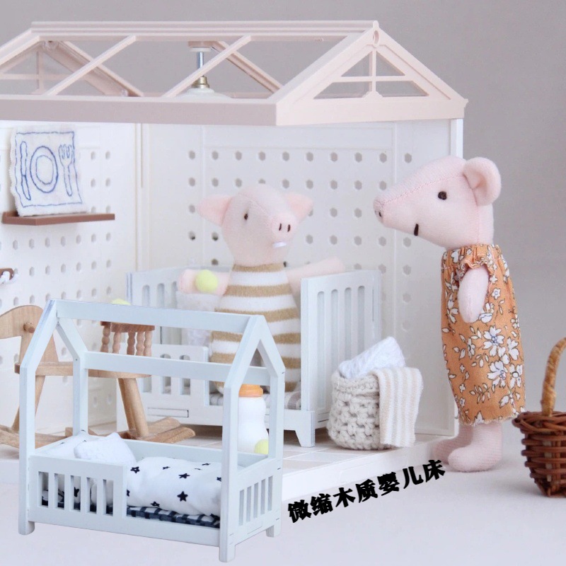1:12 Miniature Wooden Baby Cri - Baby Nursery Age 评论和价格