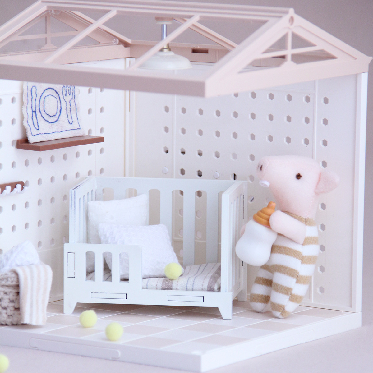1:12 Miniature Wooden Baby Cri - Baby Nursery Age 评论和价格
