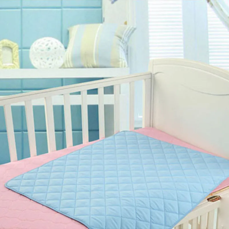 Waterproof Baby Infant Diaper  - Changing Table Topper 评论和价格